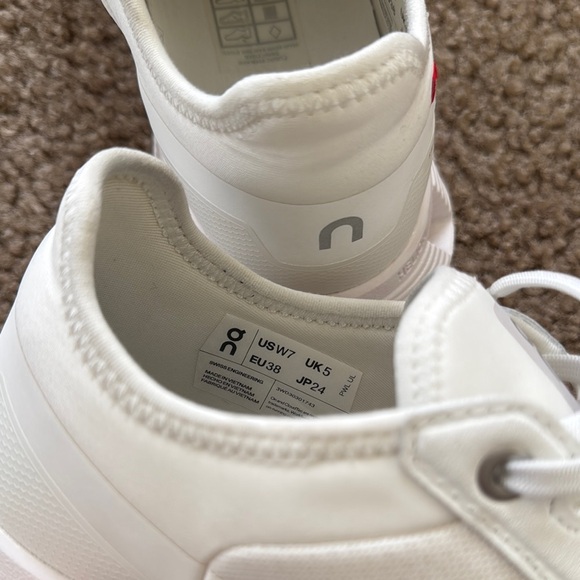 On’s Women's Cloud X 3 AD | Undyed & White | Women's 7 - Picture 8 of 11